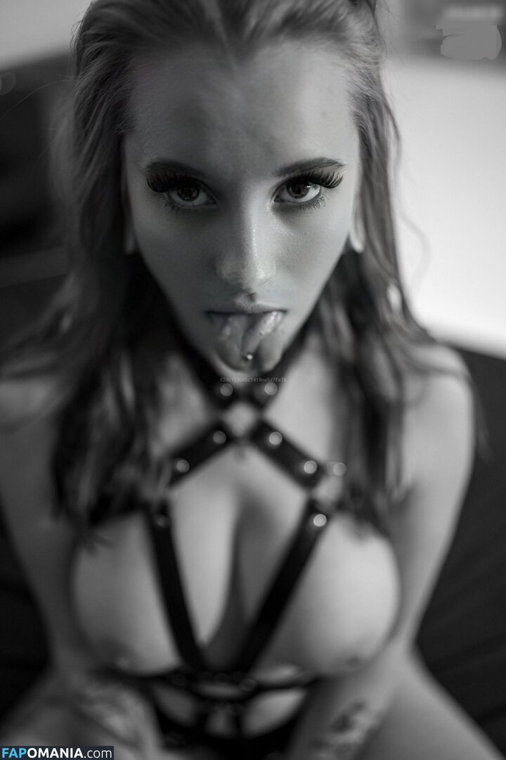 Redrose / x_red._.rose_x Meztelen OnlyFans  Kikerült fotó #14