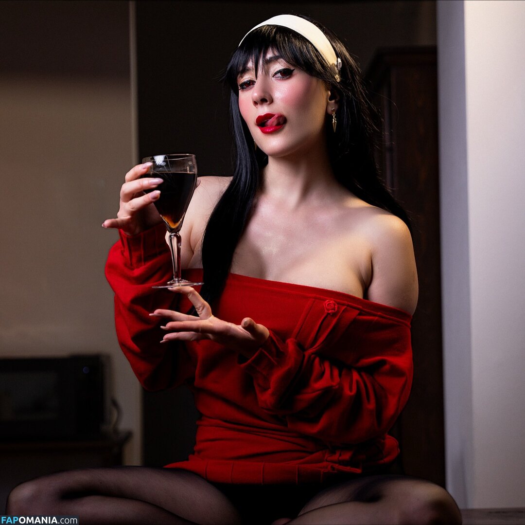 Regina / Regina_Cosplay / regina.cosplay Meztelen OnlyFans  Kikerült fotó #7