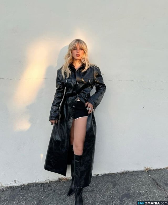 Renee Rapp / reneerapp Meztelen OnlyFans  Kikerült fotó #136