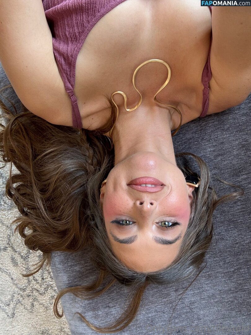 Riley Reid / RileyReidTikTok / hellorileyreid / rileyreidx3 Meztelen OnlyFans  Kikerült fotó #25