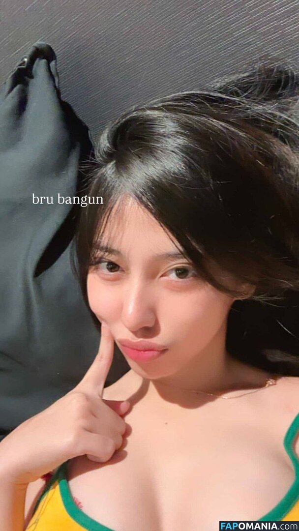 https: / notriissaaa / risaatjan Meztelen OnlyFans  Kikerült fotó #6