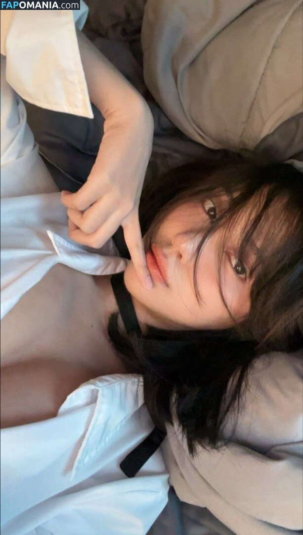 https: / notriissaaa / risaatjan Meztelen OnlyFans  Kikerült fotó #14