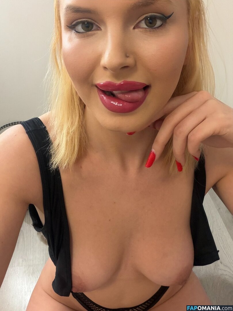 Romanian Girls / romanian_instagirls Meztelen OnlyFans  Kikerült fotó #12