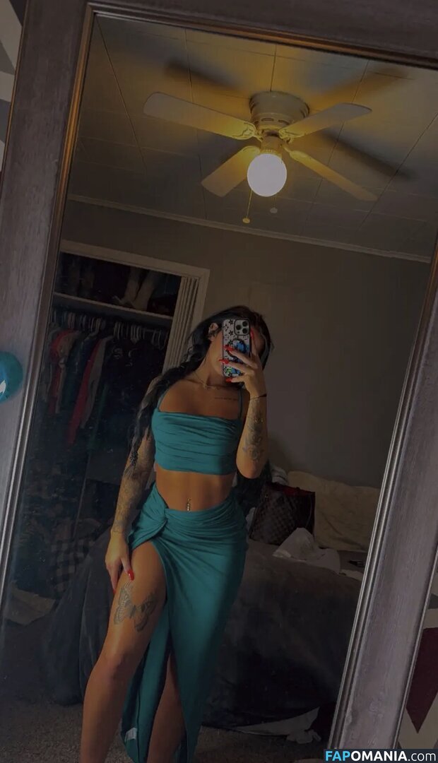 Petitetattedplati / Ronika Eskins / ronika_eskins Meztelen OnlyFans  Kikerült fotó #94