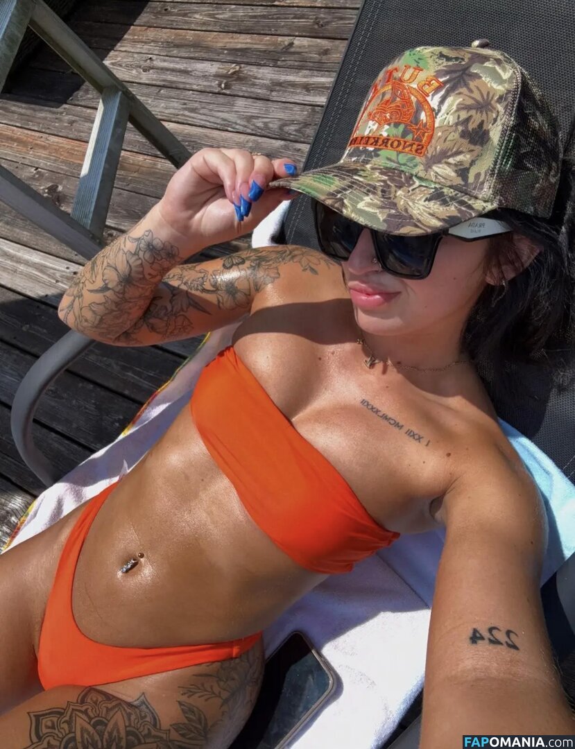 Petitetattedplati / Ronika Eskins / ronika_eskins Meztelen OnlyFans  Kikerült fotó #112