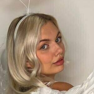Rosie Applegate