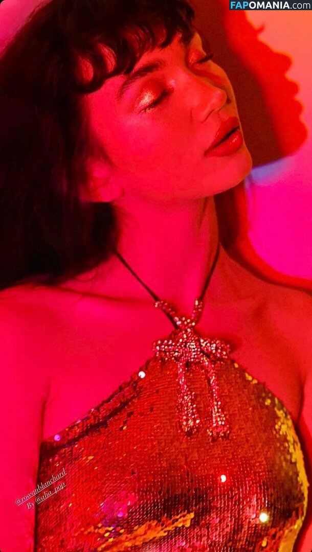 Rowan Blanchard / Simp Chat / https: / rowanblanchard Meztelen OnlyFans  Kikerült fotó #110
