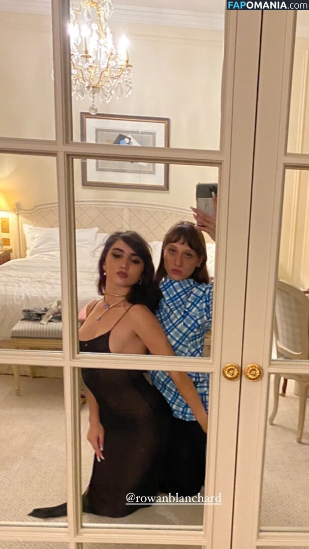 Rowan Blanchard / Simp Chat / https: / rowanblanchard Meztelen OnlyFans  Kikerült fotó #539
