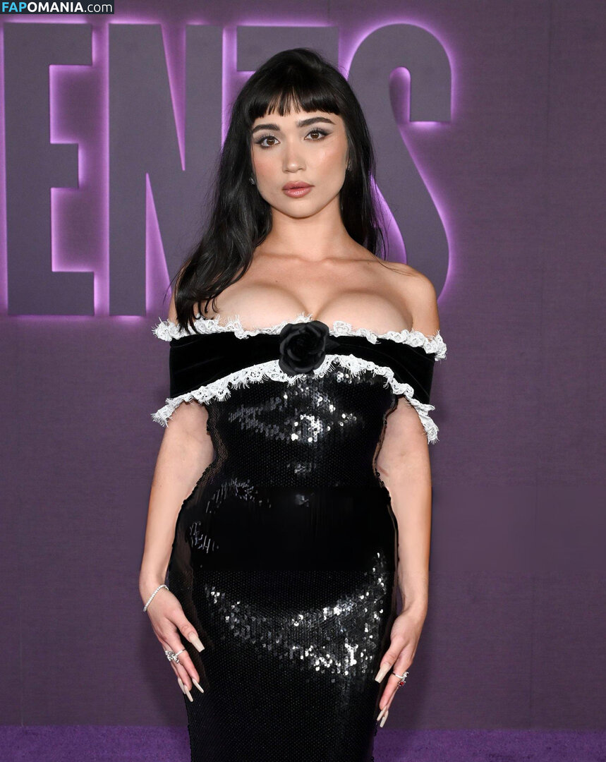 Rowan Blanchard / Simp Chat / https: / rowanblanchard Meztelen OnlyFans  Kikerült fotó #544