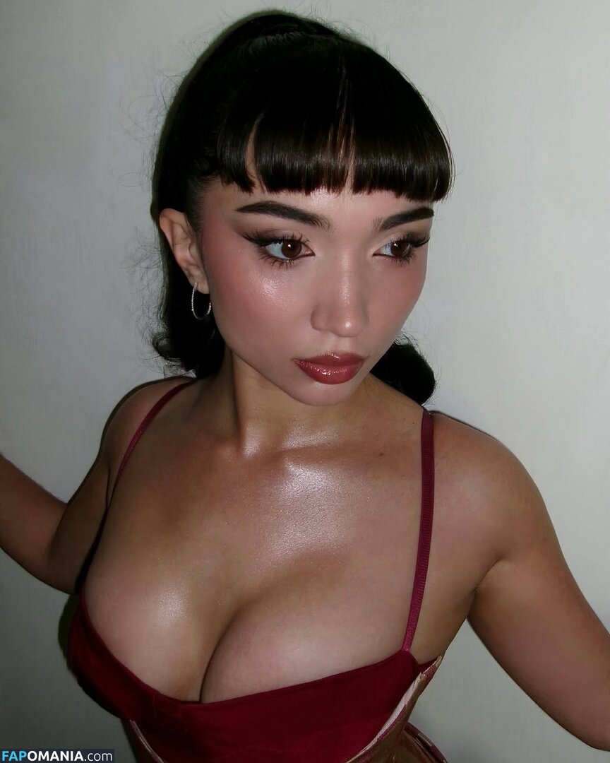 Rowan Blanchard / Simp Chat / https: / rowanblanchard Meztelen OnlyFans  Kikerült fotó #584