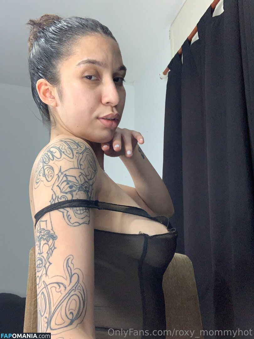 roxy_mommyhot Meztelen OnlyFans  Kikerült fotó #5