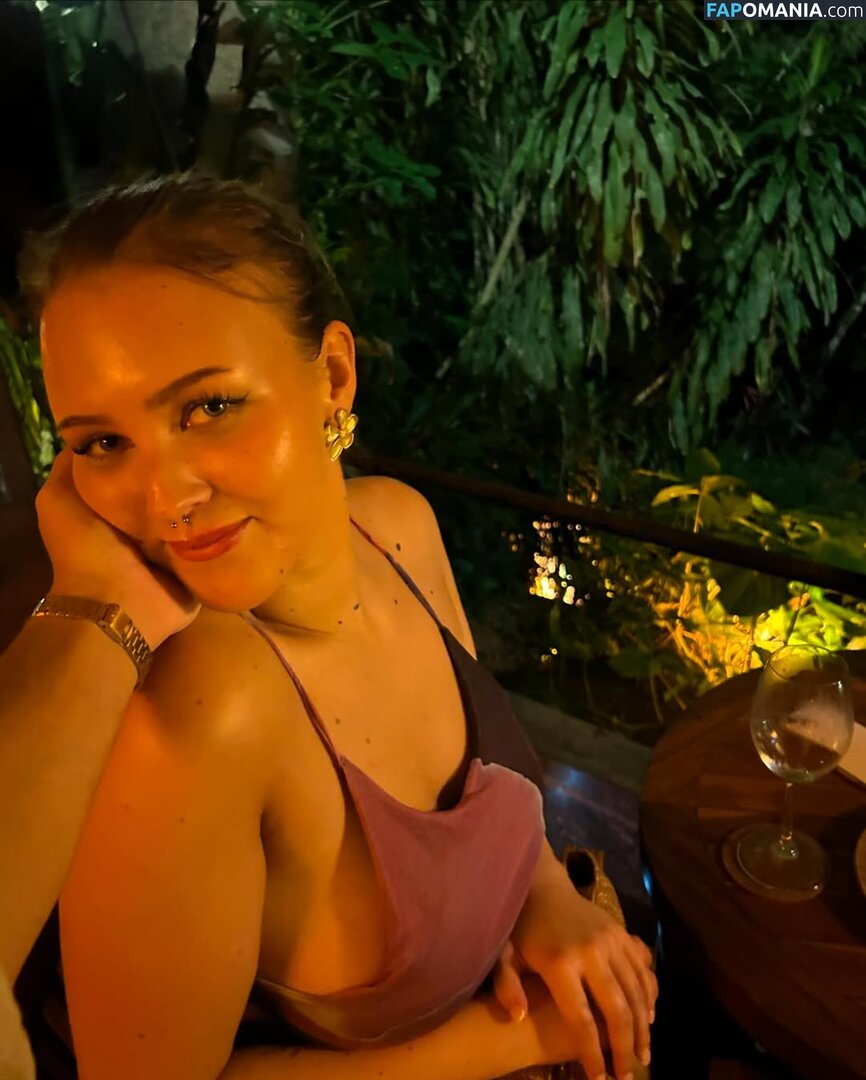 Roz Hill / rhozhill Meztelen OnlyFans  Kikerült fotó #4
