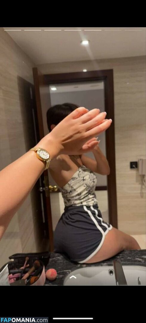 Roz Idrissi / Rozidrissi Meztelen OnlyFans  Kikerült fotó #8