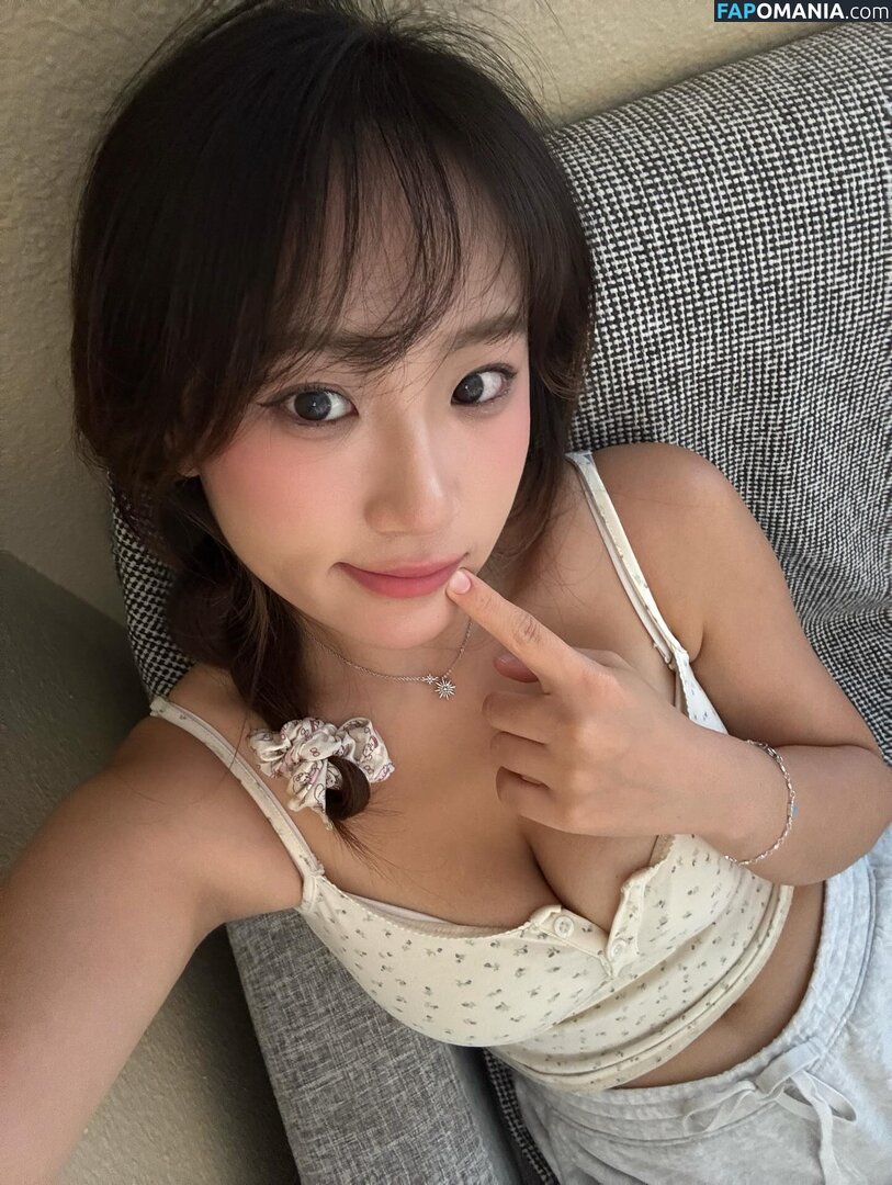 Rubyzhu / rubyzhu1204 Meztelen OnlyFans  Kikerült fotó #20