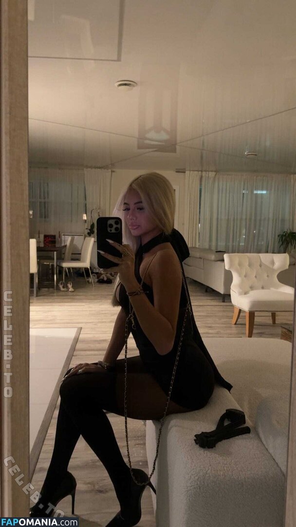 https: / russianrina / russianrinaa / russianrinaaa Meztelen OnlyFans  Kikerült fotó #1