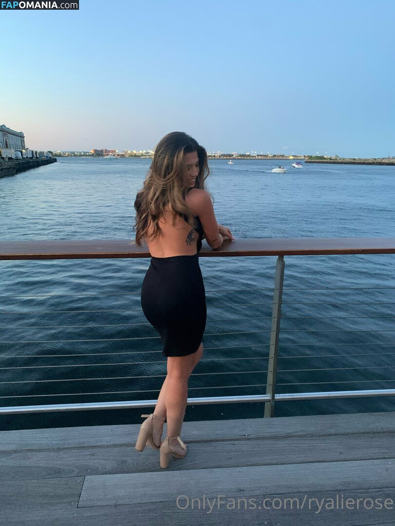 ryalierose / rylierose_xo Meztelen OnlyFans  Kikerült fotó #85