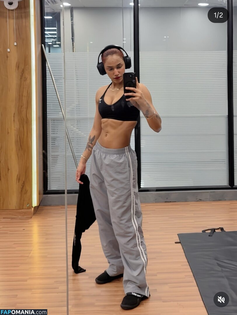 KhannaSaanvi / Saanvi Khanna / https: / saanvi_khanna Meztelen OnlyFans  Kikerült fotó #7