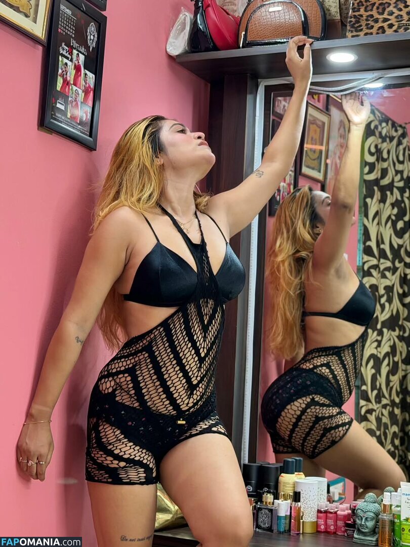 Sabetri Dehury / sabetridehury Meztelen OnlyFans  Kikerült fotó #8