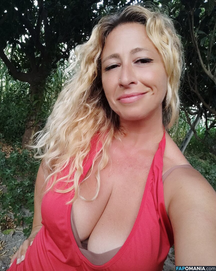 Sabina Di Iorio / sabina_diiorio / sabynadi Meztelen OnlyFans  Kikerült fotó #15