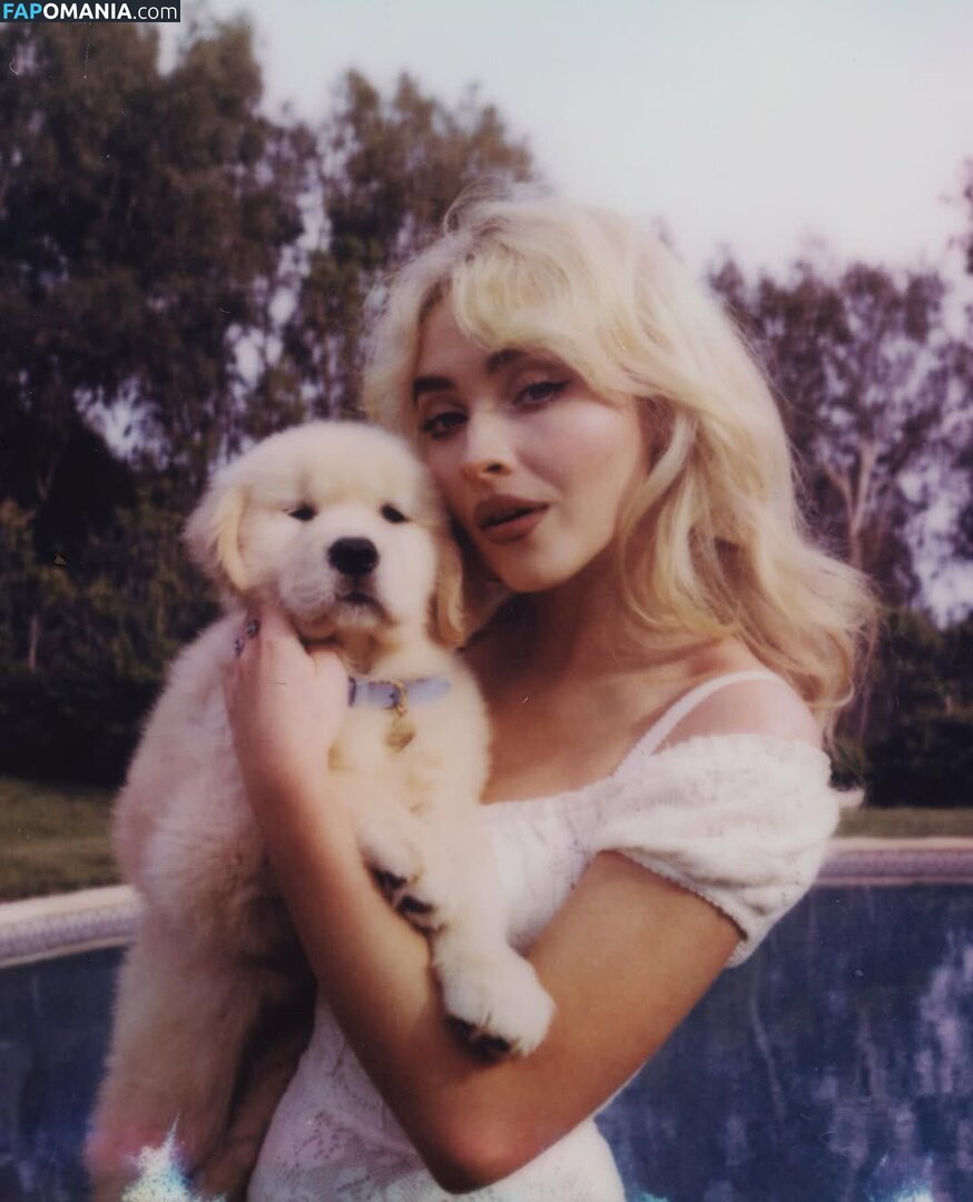 Sabrina Carpenter / https: / sabrinacarpenter Meztelen OnlyFans  Kikerült fotó #2505