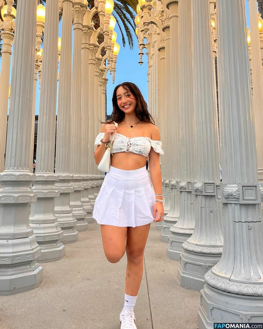 Sabrina Pezeshkian / sabababaroo / sabadabadoodle Meztelen OnlyFans  Kikerült fotó #42