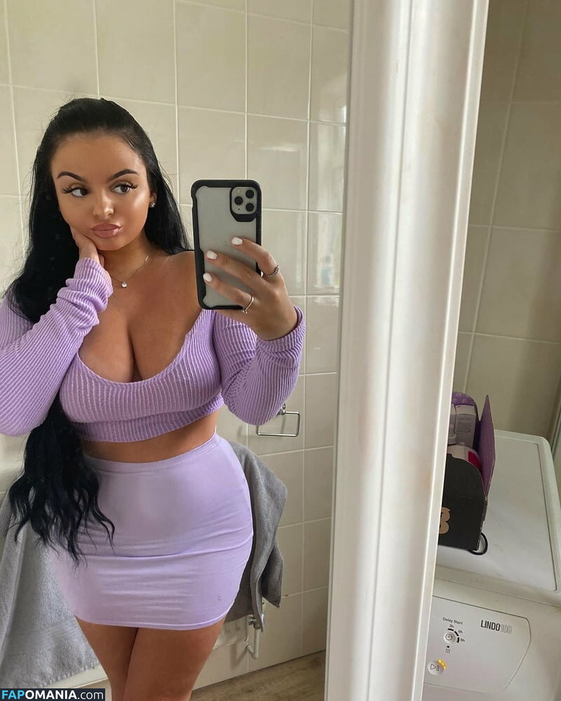 Sabrina / Sabrina_wet / dontripchocolatechip / sabrinacarpenter / sabrinainthecity / suhbeaner_ / upnextwithsabrina Meztelen OnlyFans  Kikerült fotó #104