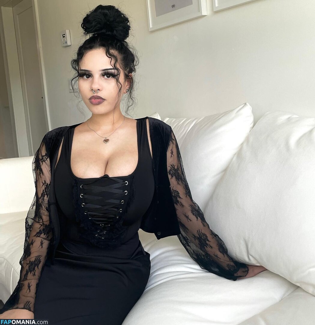 Sadesgrave Meztelen OnlyFans  Kikerült fotó #1