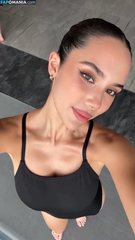 Saffron Maya Snook / saffronesta Meztelen OnlyFans  Kikerült fotó #4