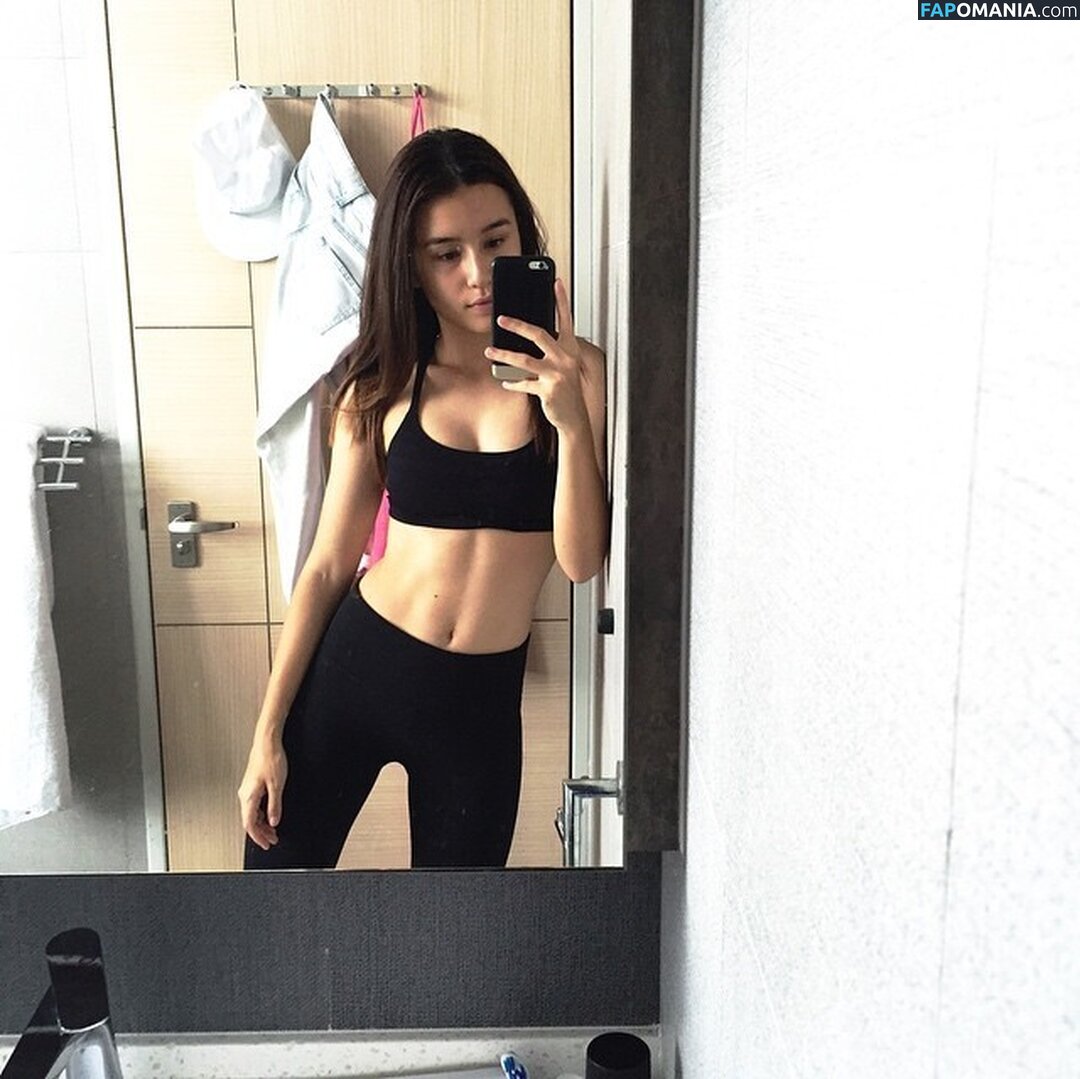 Saffron Sharpe / saffronsharpe Meztelen OnlyFans  Kikerült fotó #8