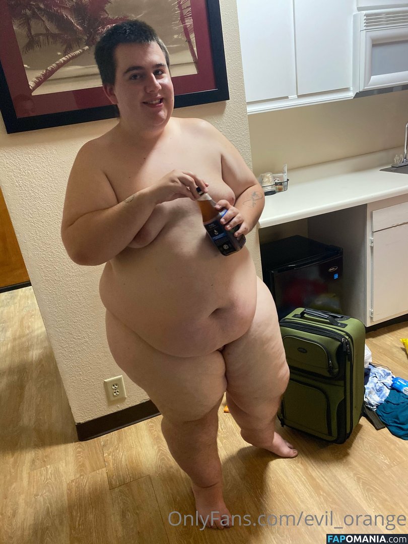 sagittariusbby_ / sagittariuschub Meztelen OnlyFans  Kikerült fotó #3