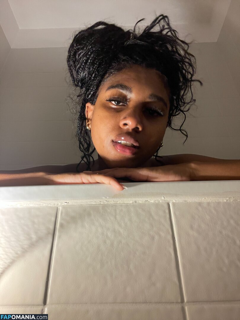 Cyber Hoe / saint_ziya / saintziya Meztelen OnlyFans  Kikerült fotó #2