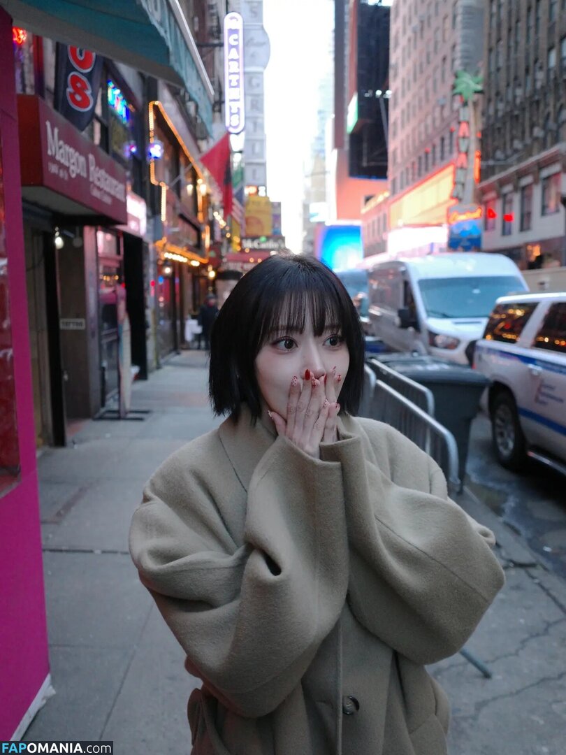 39saku_chan / LESSERAFIM / Sakura Miyawaki 宮脇 咲良 Meztelen OnlyFans  Kikerült fotó #19