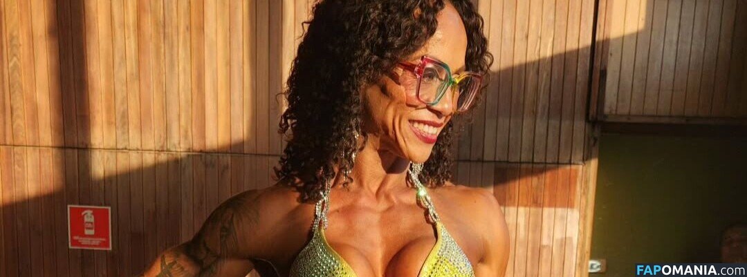 Sandra Andrade / Sandrinha Saradi / sandra fit / sandraandrade888 / sandrafit Meztelen OnlyFans  Kikerült fotó #4