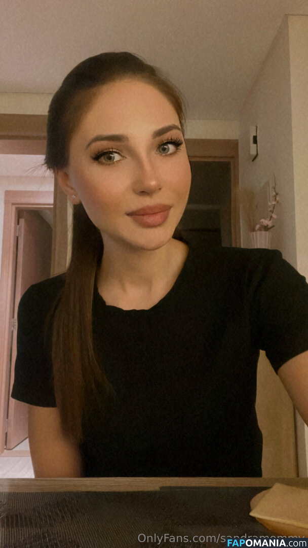 Sandramommy / nejvetsimamina Meztelen OnlyFans  Kikerült fotó #1