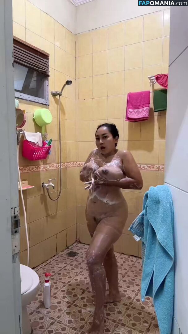 Sarah Ardhelia / sarah.ardheliadiary / sarahardhelia1995 / saraz6808 Meztelen OnlyFans  Kikerült fotó #10
