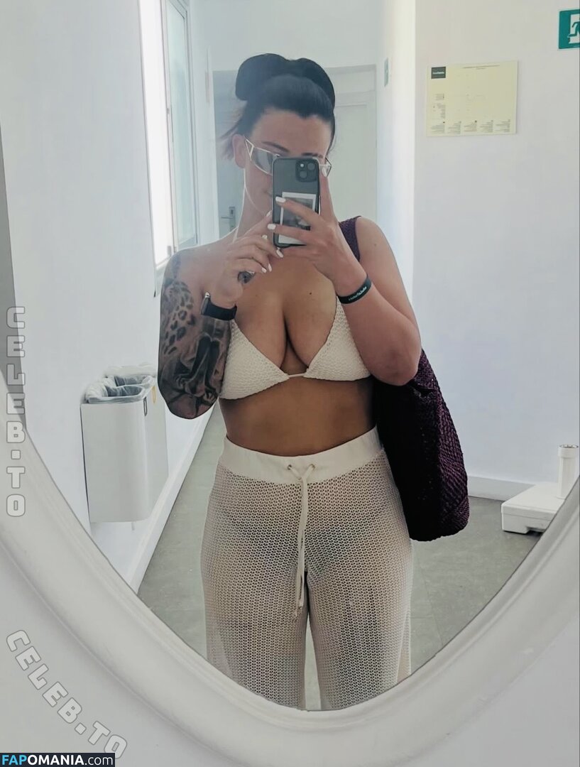 Sarah Katharina / sarikathi_ Meztelen OnlyFans  Kikerült fotó #5
