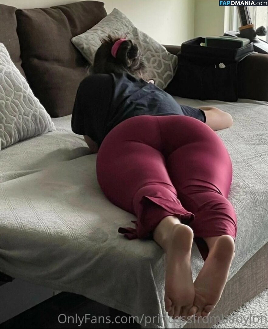 princessfrombabylon / saaaabooood / saabood / sarahbood Meztelen OnlyFans  Kikerült fotó #1