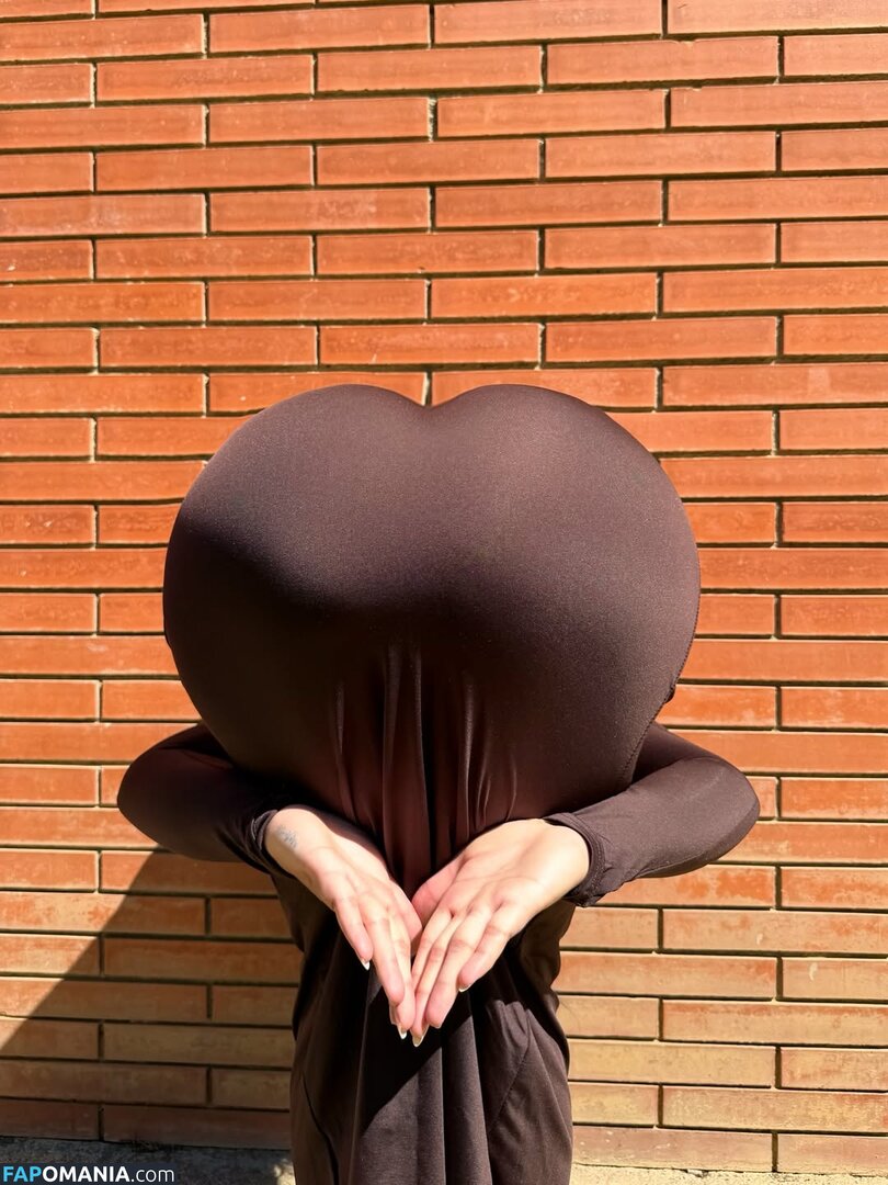 Sareelle / Sarem Uysal / saremuysal0 Meztelen OnlyFans  Kikerült fotó #24