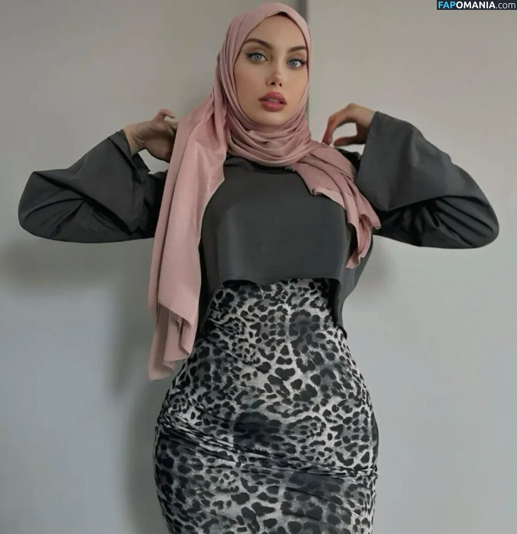 heliosari / heliosri / sariikubraa Meztelen OnlyFans  Kikerült fotó #3