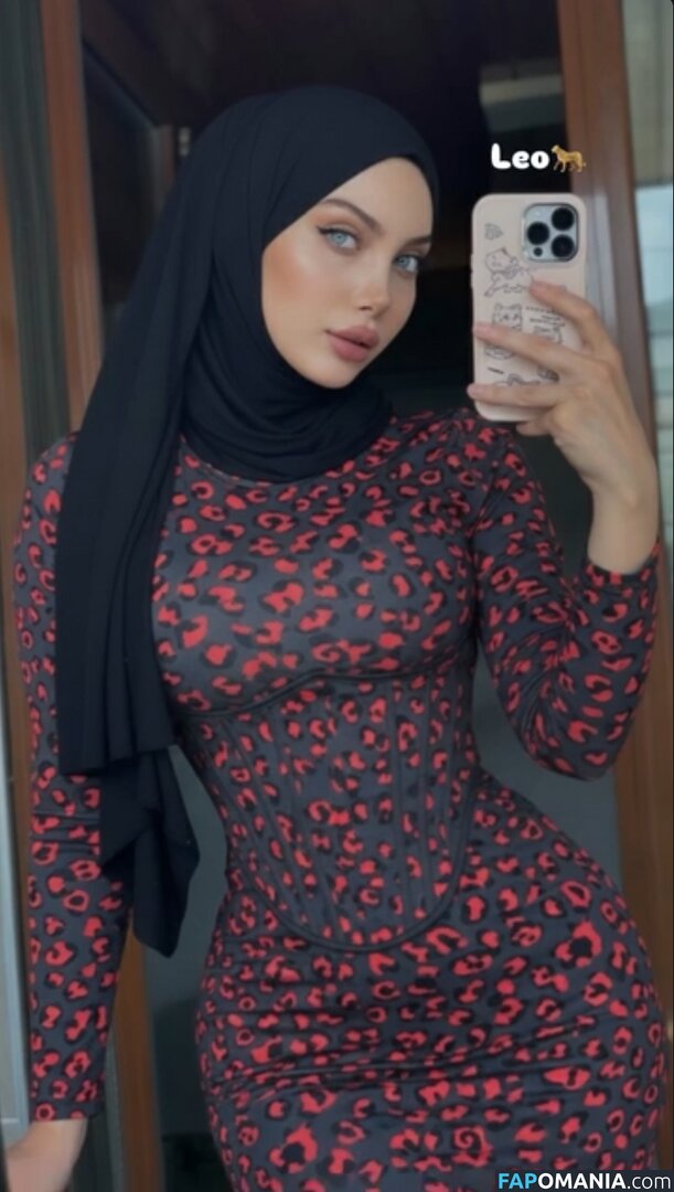 heliosari / heliosri / sariikubraa Meztelen OnlyFans  Kikerült fotó #12