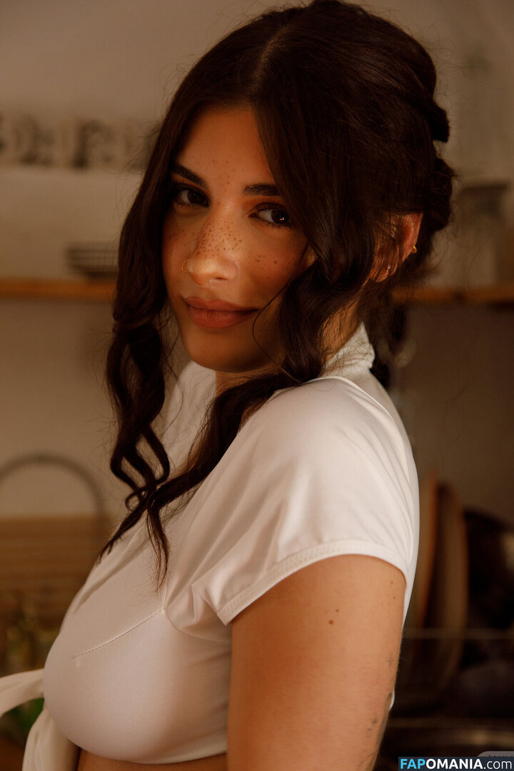 Sary Gimalda Meztelen OnlyFans  Kikerült fotó #12