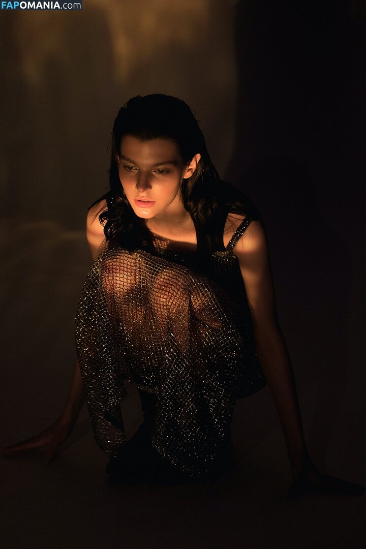 Sasha Zotova / shuzolotova Meztelen OnlyFans  Kikerült fotó #4