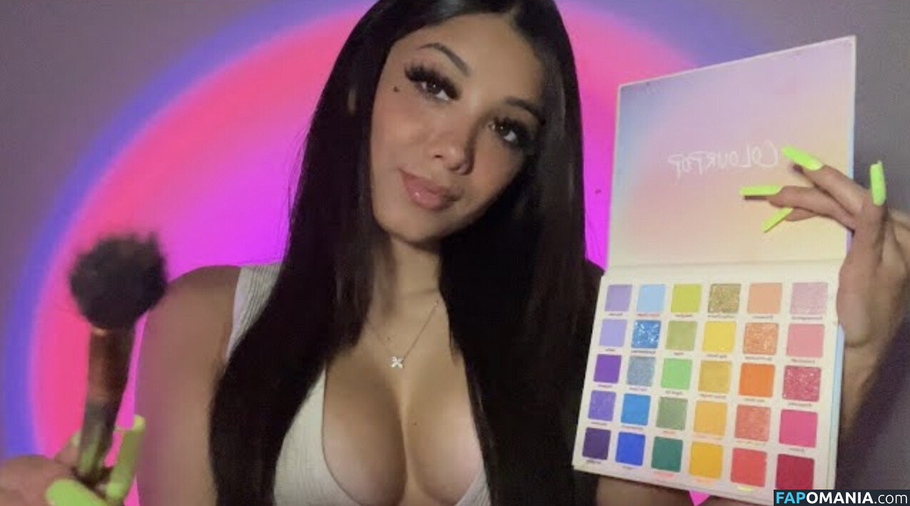 SassySounds ASMR / SassysoundsASMR / sassyselenaaaa / selenaaasasmr Meztelen OnlyFans  Kikerült fotó #4