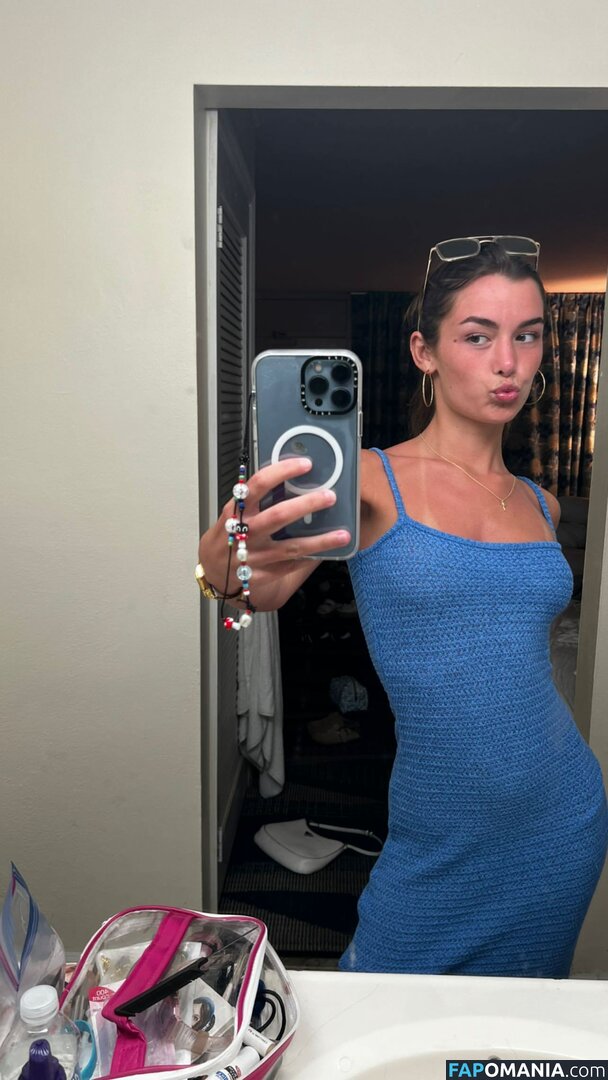 Hopie and Hannah / Schlenker Sisters / hopie.schlenker Meztelen OnlyFans  Kikerült fotó #9