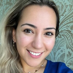 Selina Amini