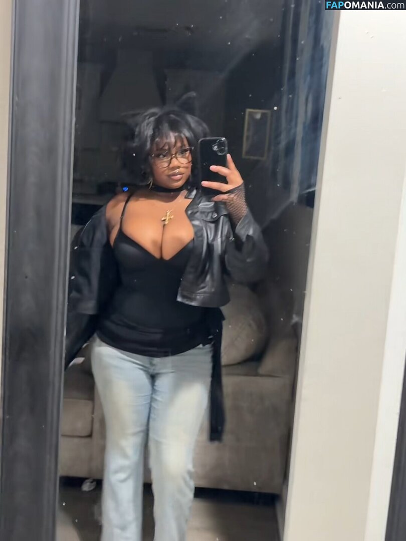 Nia / senpaixtroll / senpiaxtroll Meztelen OnlyFans  Kikerült fotó #9