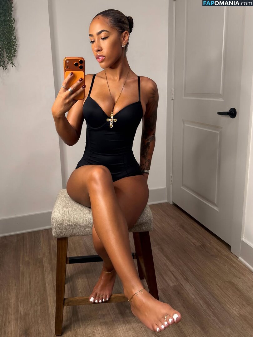 Nenee.xo / Serenity Grace / yoko1525 Meztelen OnlyFans  Kikerült fotó #1