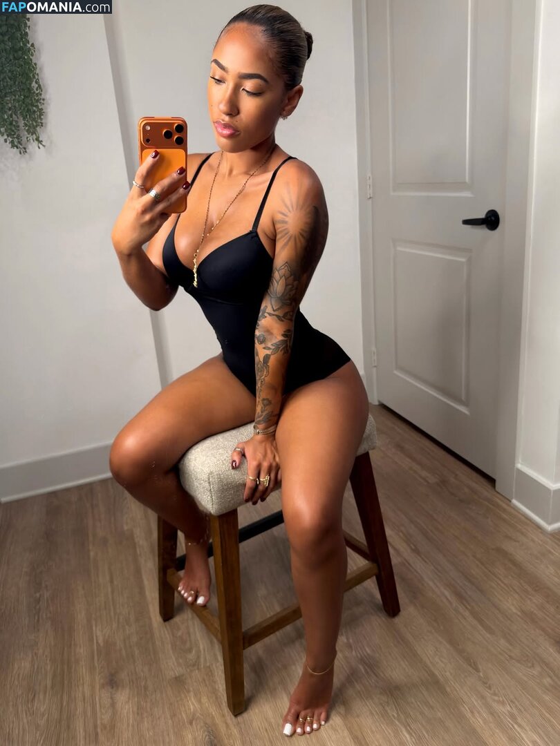 Nenee.xo / Serenity Grace / yoko1525 Meztelen OnlyFans  Kikerült fotó #3