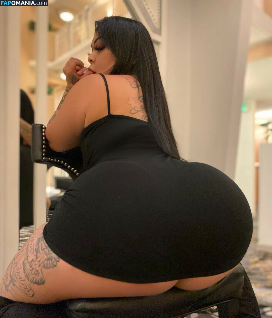 Sexxxyselena / titaloveeee Meztelen OnlyFans  Kikerült fotó #2