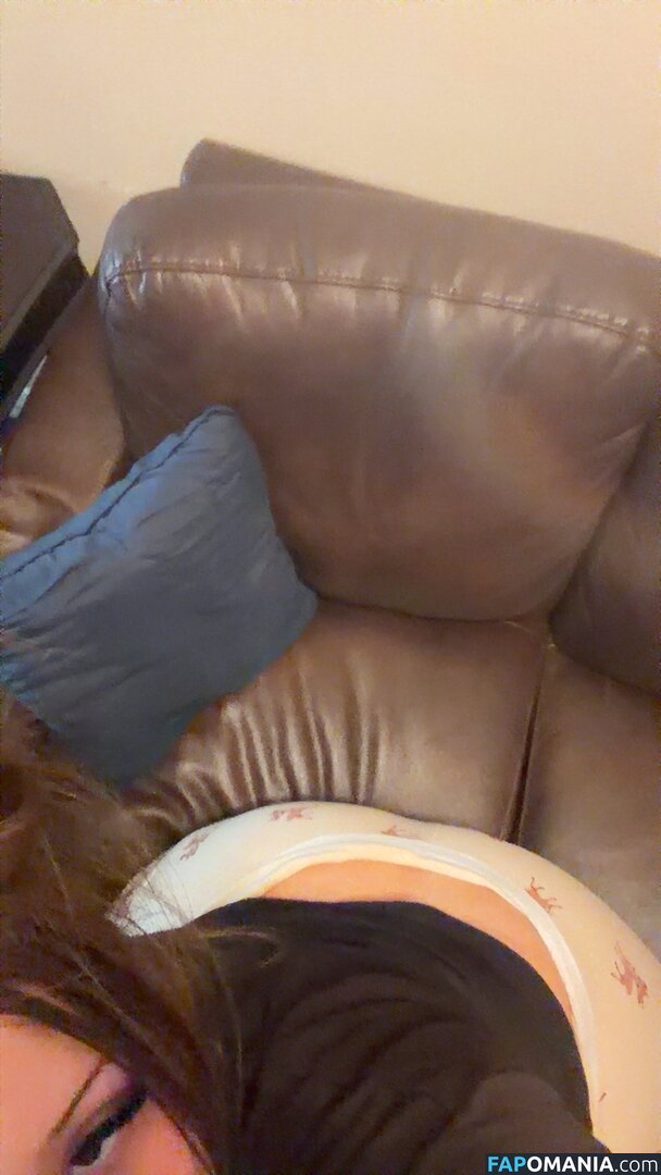 https: / sexyweirdlatina / weirdsexylatina Meztelen OnlyFans  Kikerült fotó #2